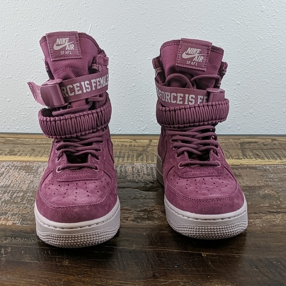 NEW Nike SF AF 1 Limited Edition Sizes 7 & 7.5 - Picture 2 of 8